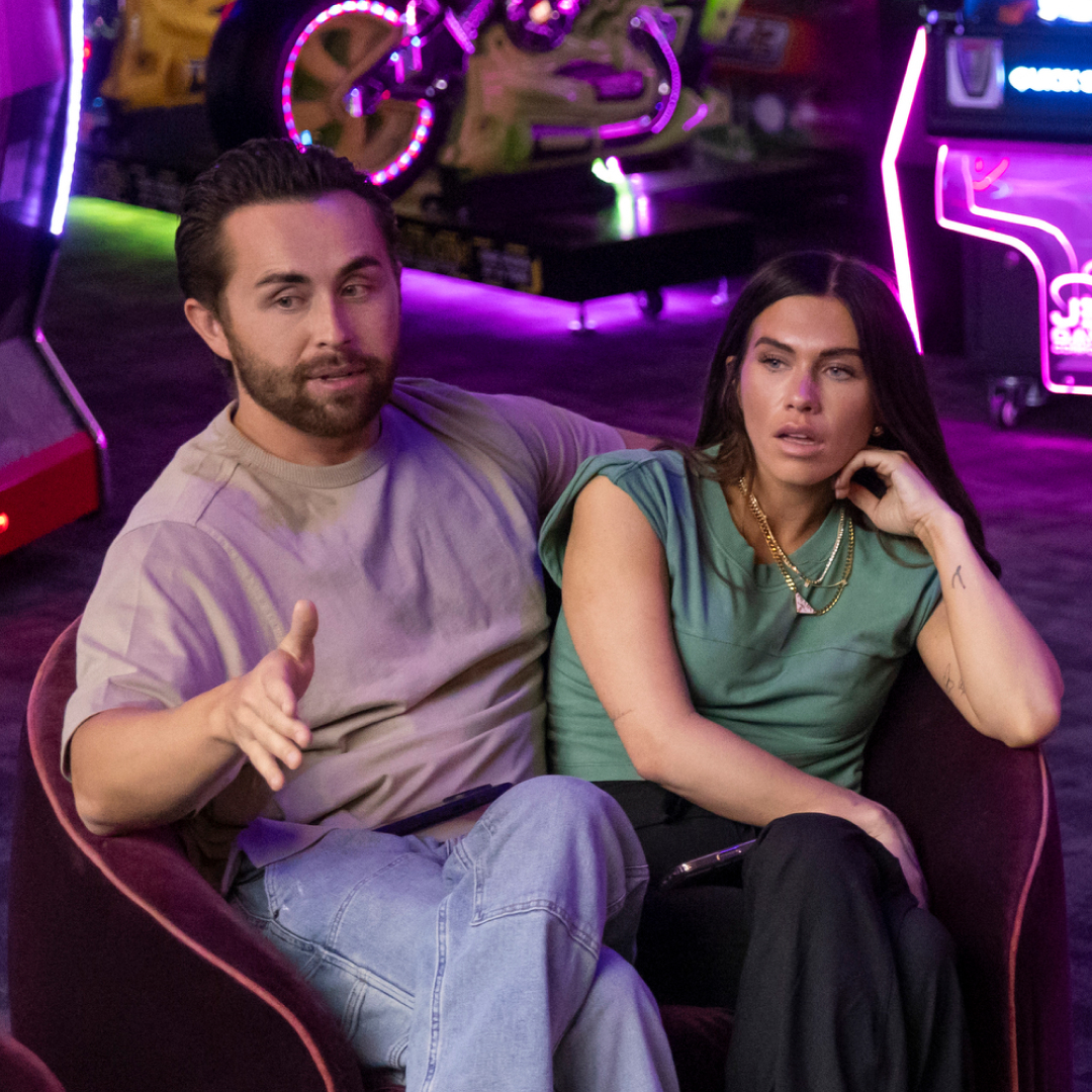 jessi and her husband lead a tense discussion with the mom tok women in a club in the secret lives of mormon wives season 4