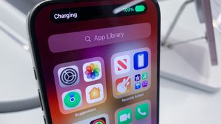 iPhone App Library iOS 17