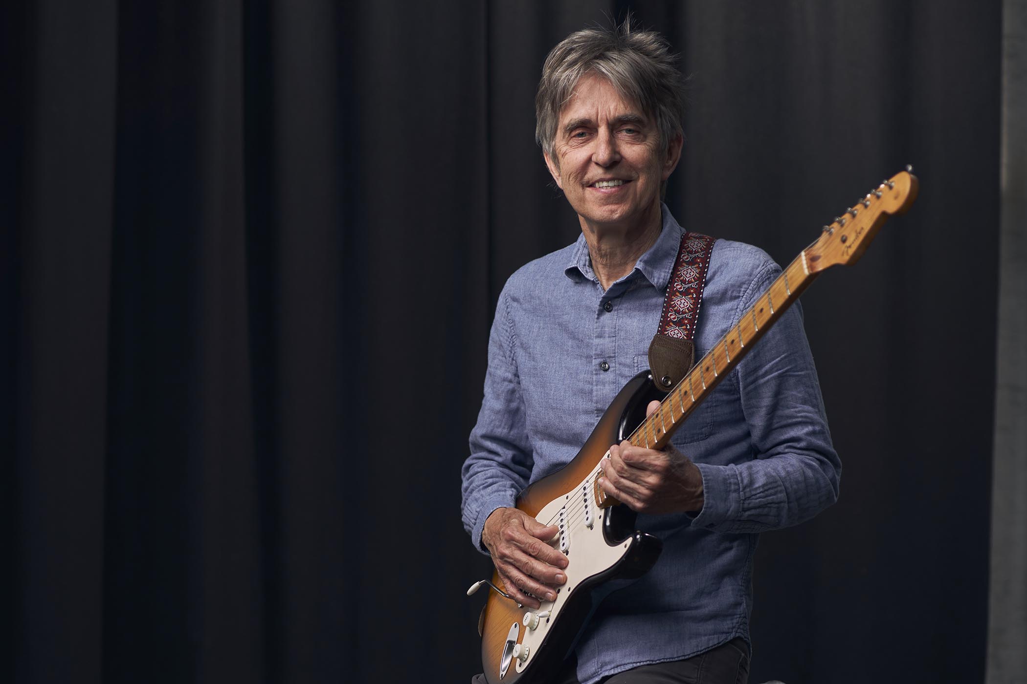 Eric Johnson photographed backstage in the UK 2026.