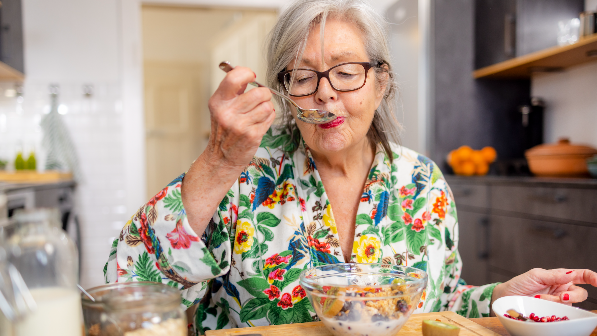 Woman eating breakfast