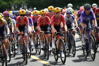 'We aimed to surprise everyone ' - Crosswind action livens up Giro d'Italia Women stage 6, but the sprinters still succeed
