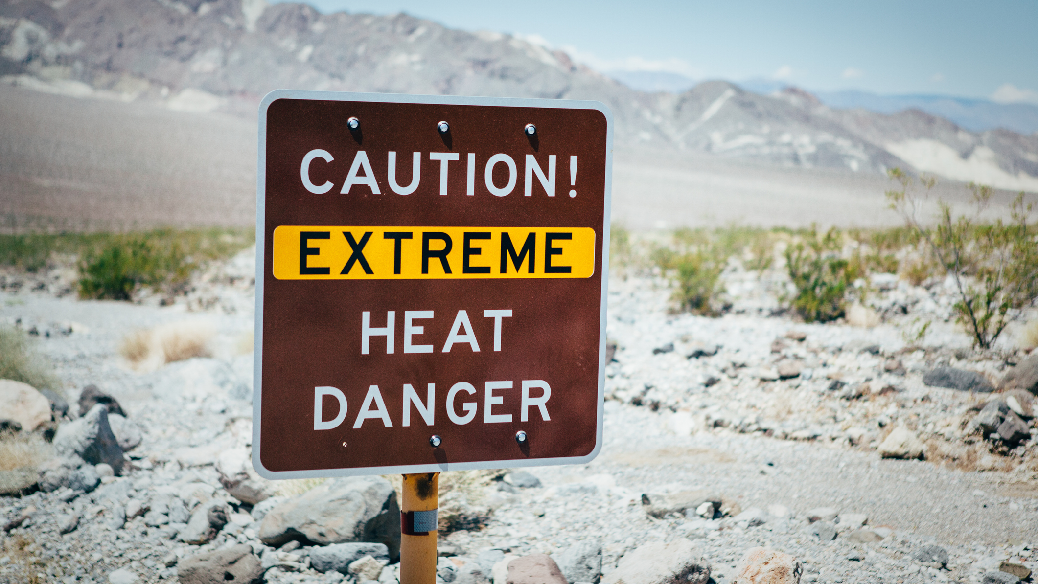 Heat warning sign