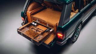 Overfinch Heritage Field Edition Range Rover Classic