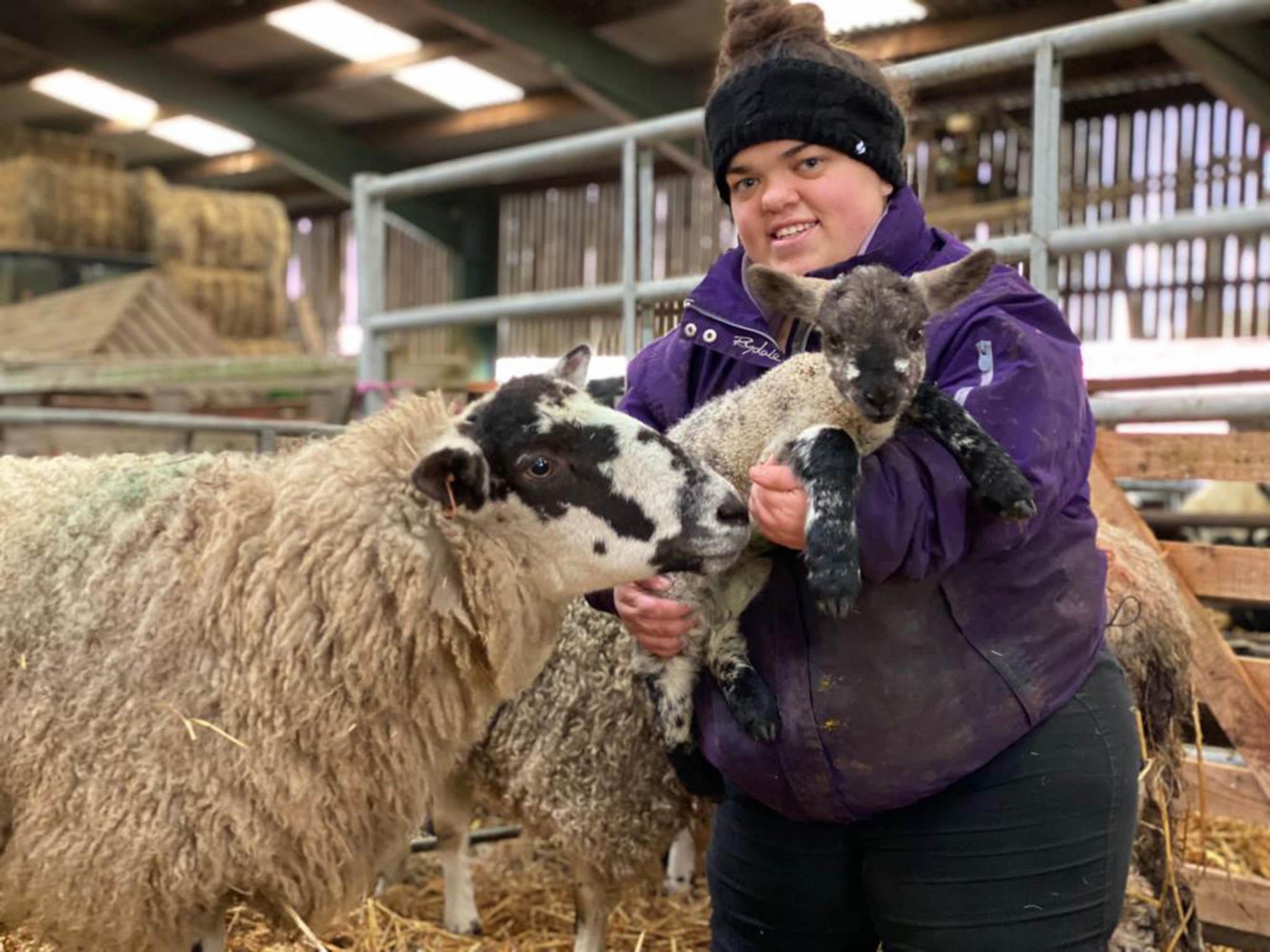 Tv tonight Abbie has her hands full!