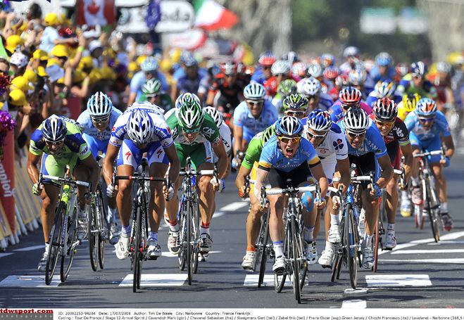 Cavendish takes a third of four stages at the 2008 Tour