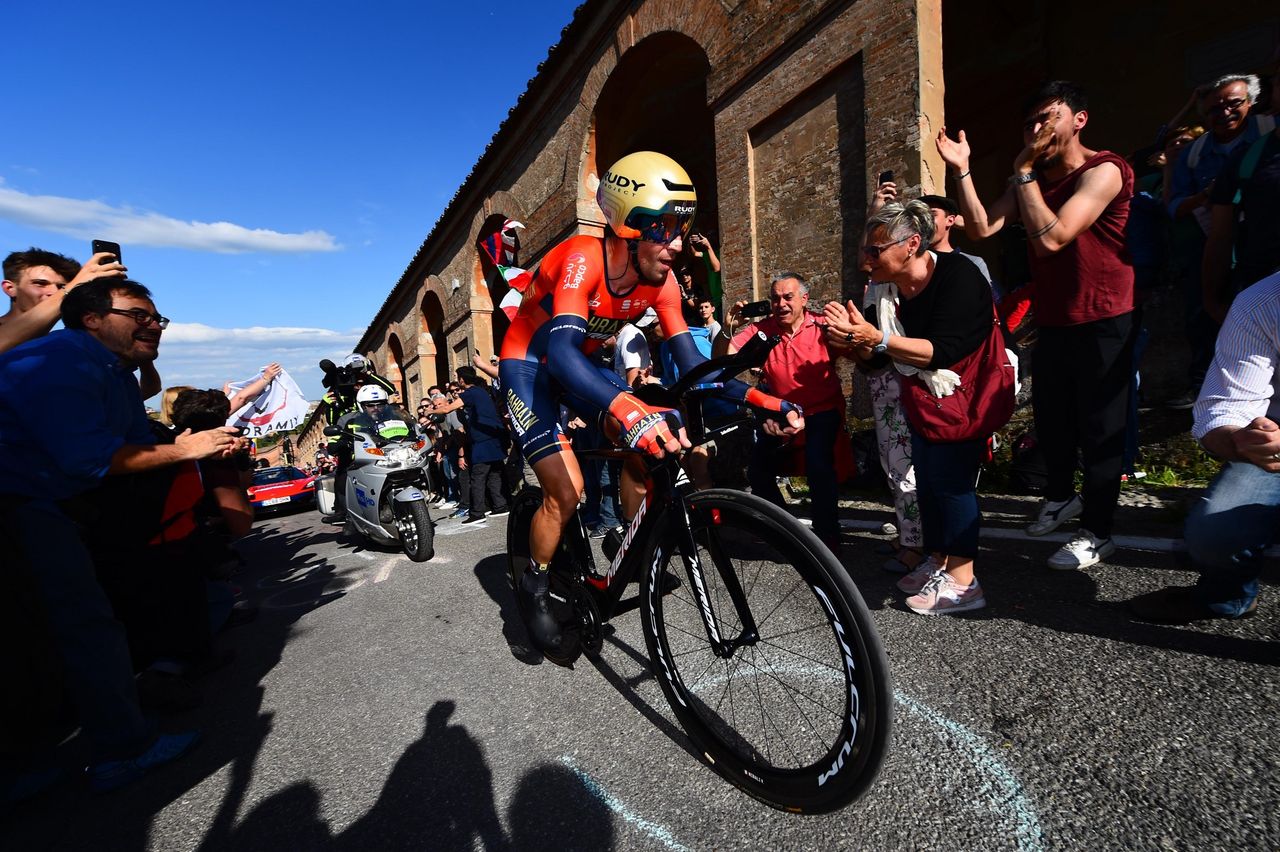 Vincenzo Nibali (Bahrain-Merida) put in a strong time