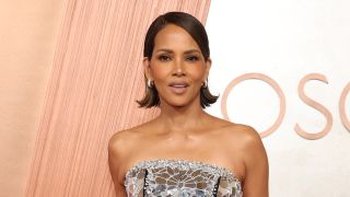 HOLLYWOOD, CALIFORNIA - MARCH 02: Halle Berry attends the 97th Annual Oscars at Dolby Theatre on March 02, 2025 in Hollywood, California.