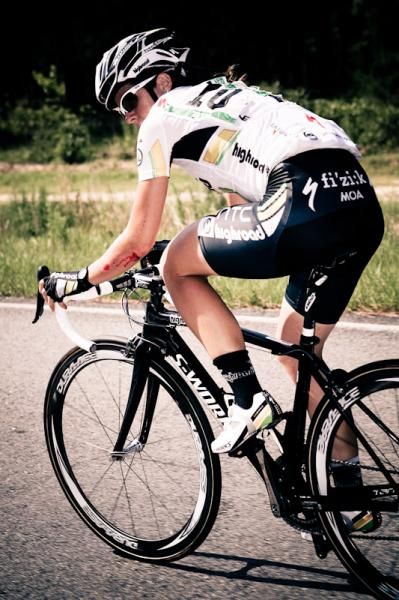 Evelyn Stevens (HTC-Highroad) getting back to the bunch after a crash.