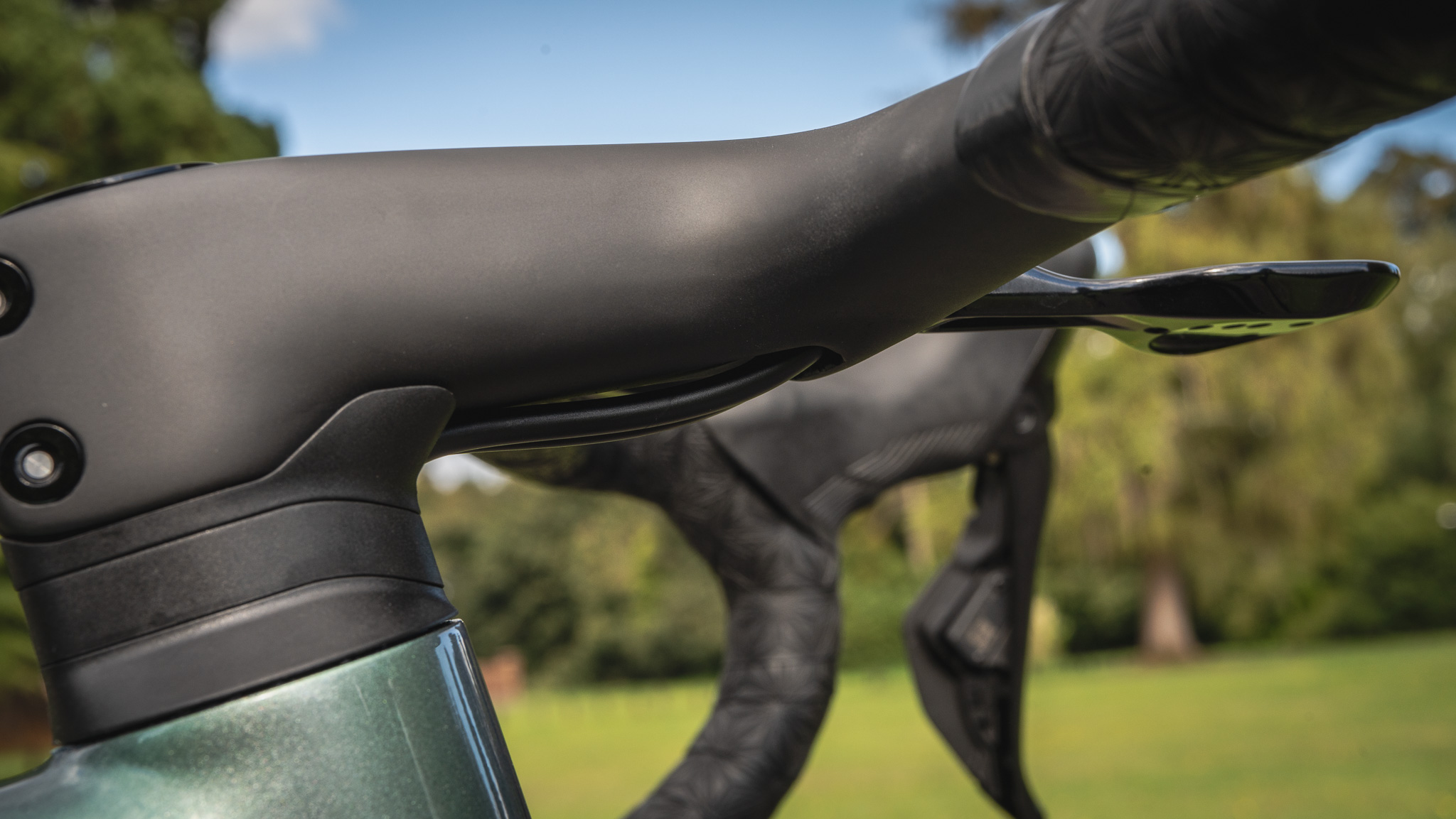 details of the new Specialized Aethos