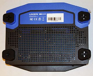 Linksys WRT SE4008’s Bottom. Note the protruding wing in the lower section of the picture.