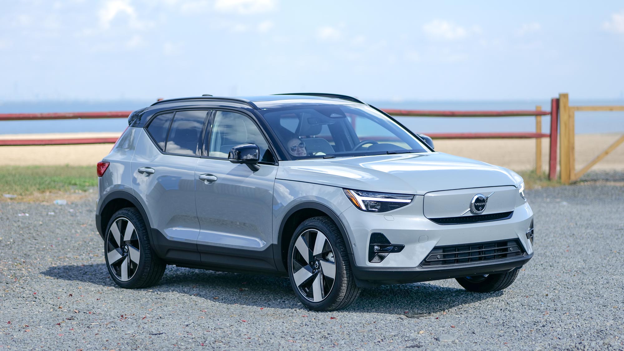 2024 Volvo XC40 Recharge Single Ultimate test drive.