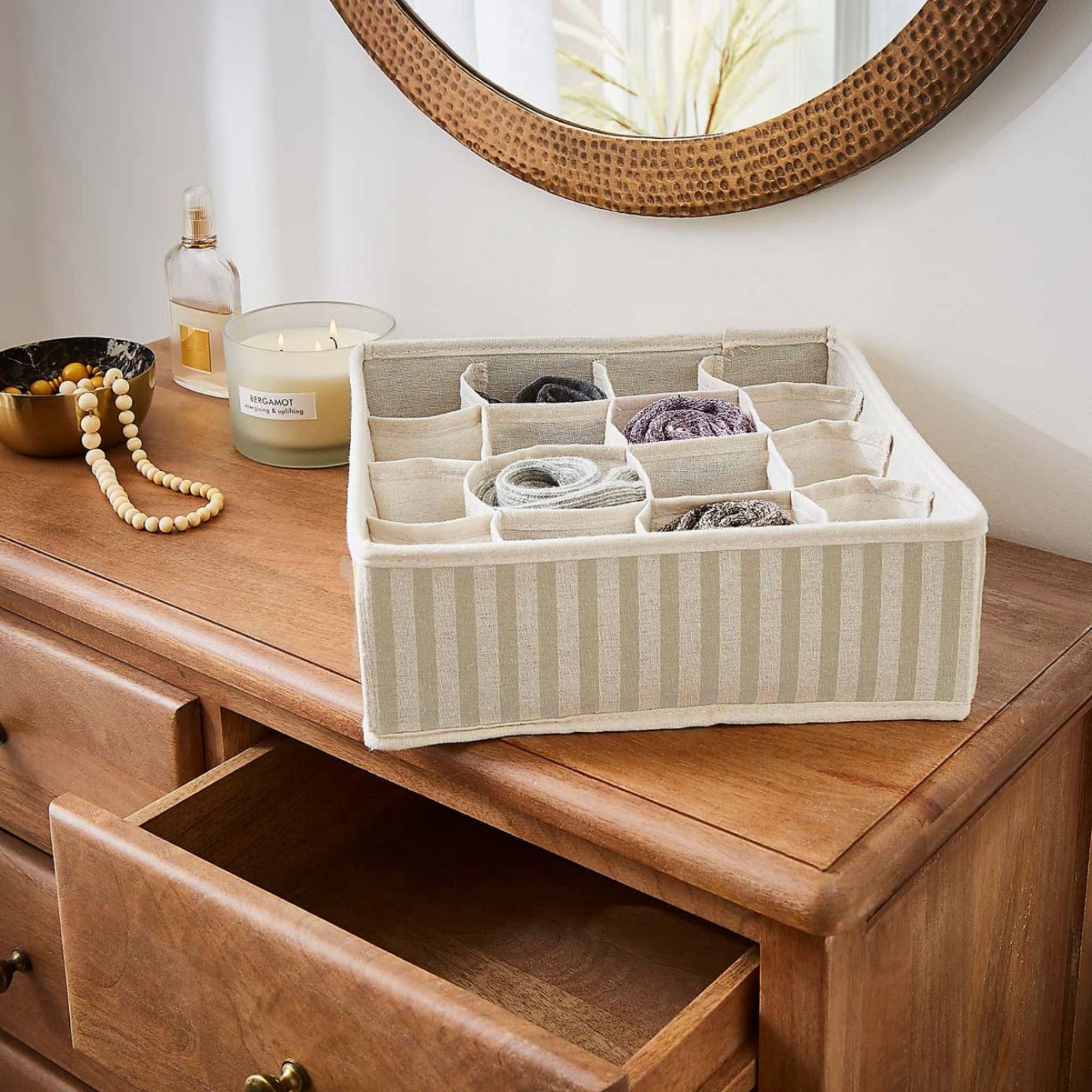 16 Section Striped Drawer Organiser