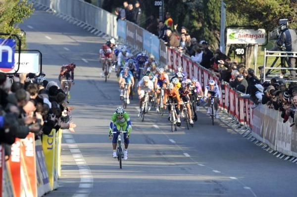 The Paris-Nice stage five finish