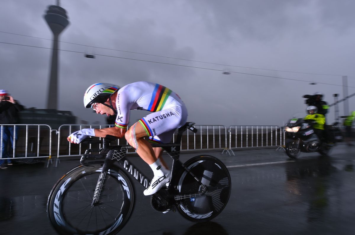 Tony Martin on his Kraftwerk Canyon TT bike