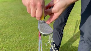 cleaning your clubs