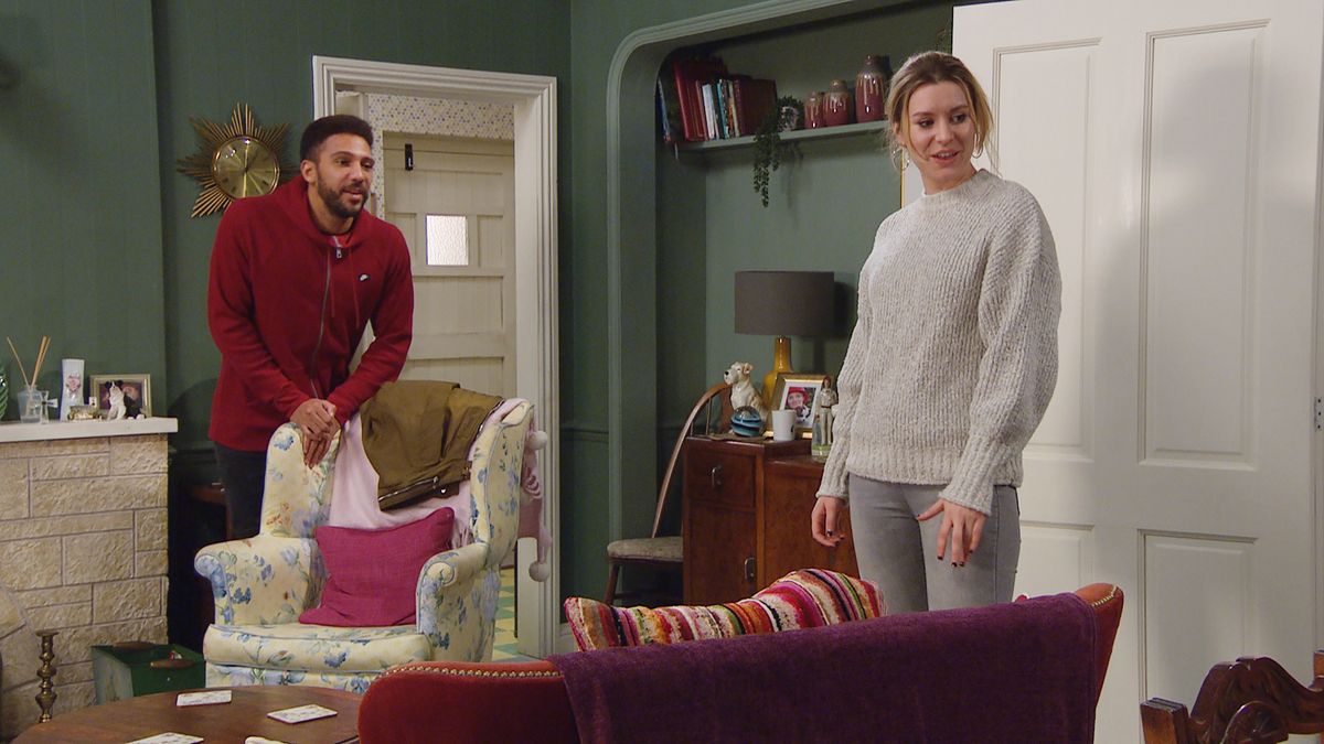 Emmerdale spoilers Dawn Taylor and Billy go public! What to Watch