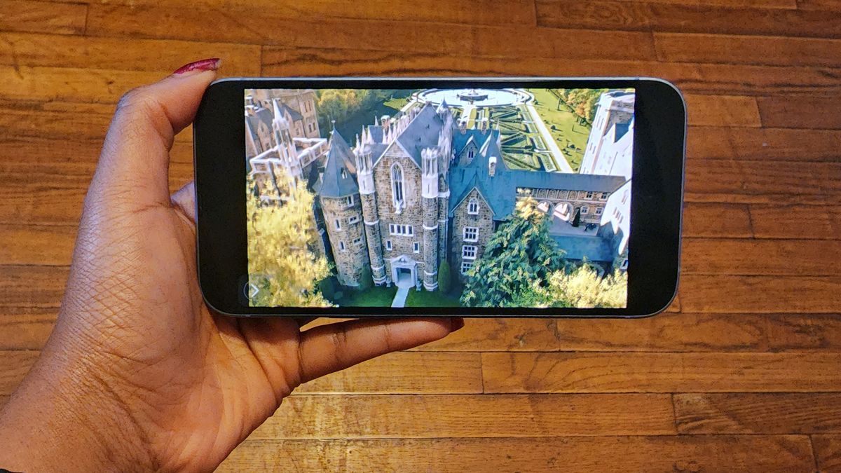 Best Buy iPhone 14 Deal