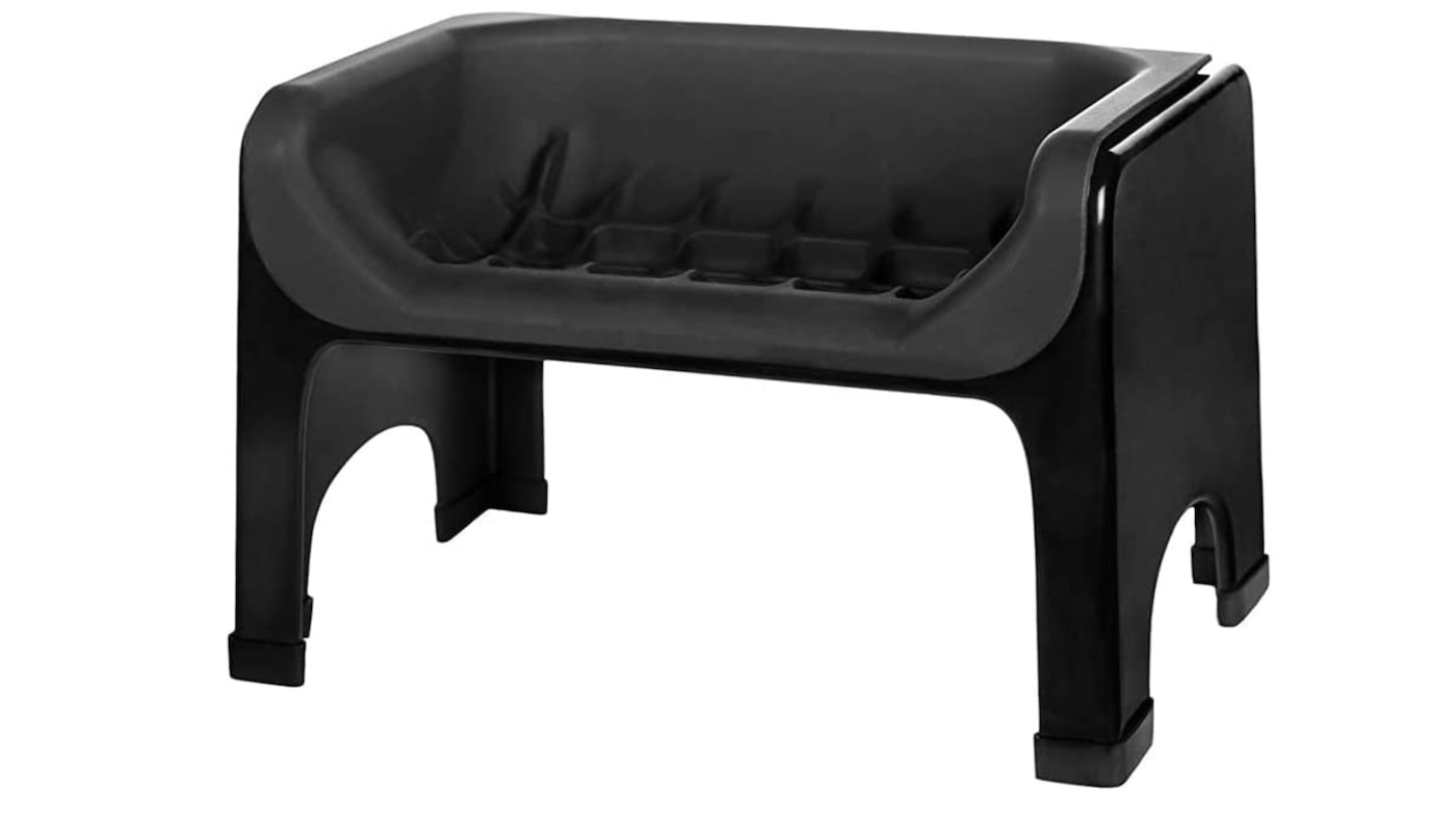 Raised feeding trough for dogs
