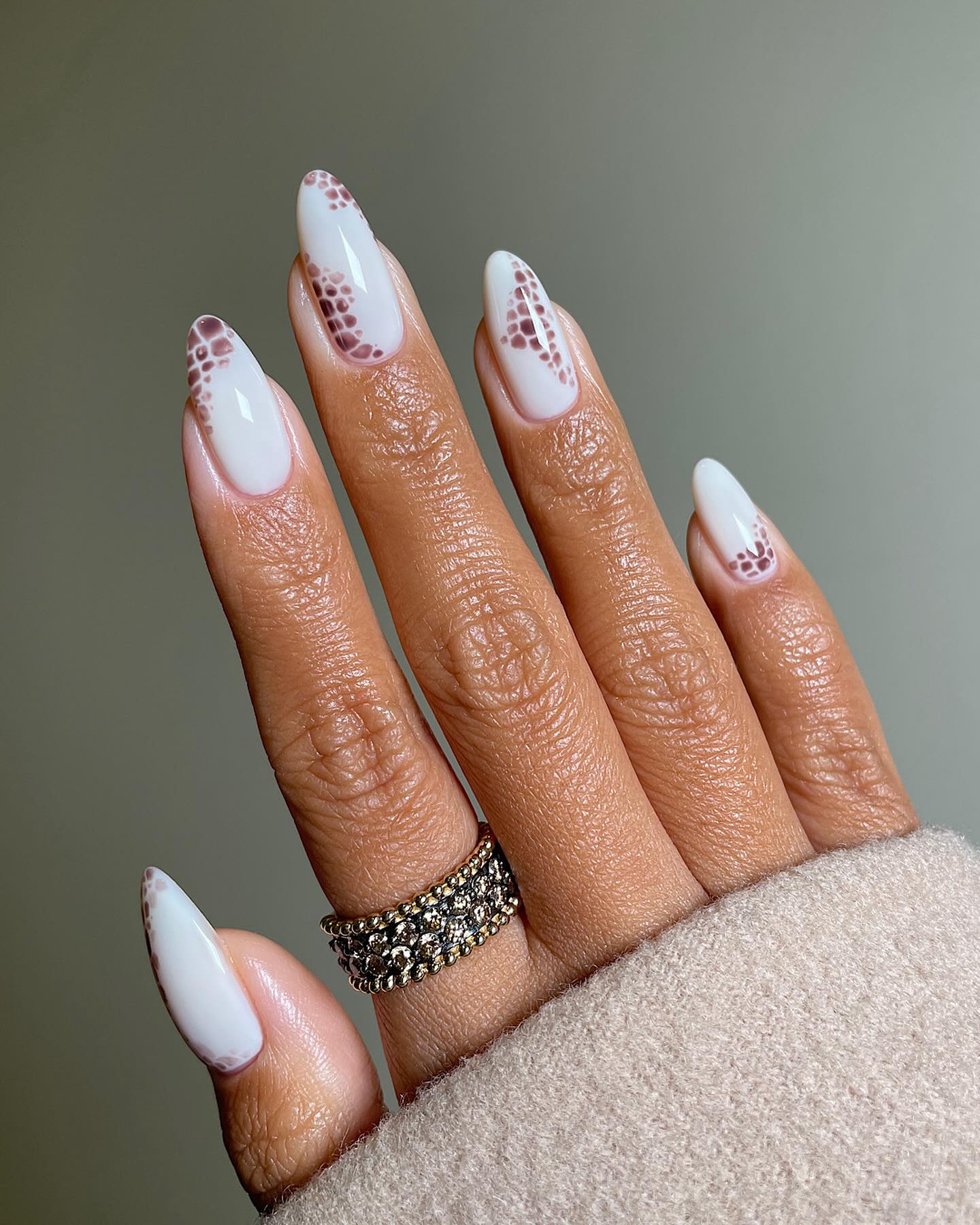 white nail ideas&amp;nbsp;