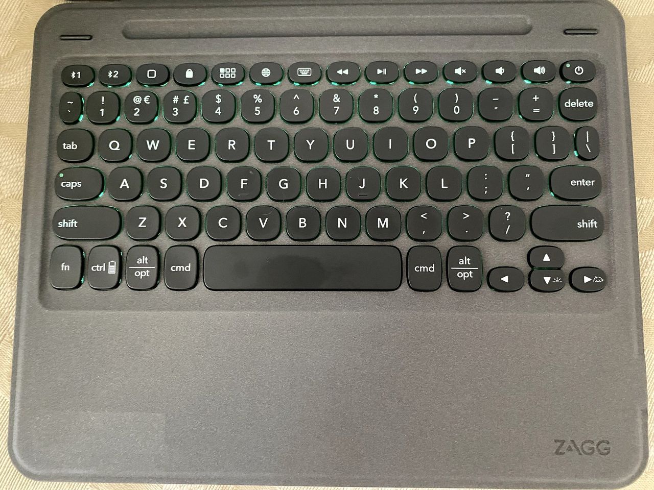 Zagg Slim Book Go Keyboard