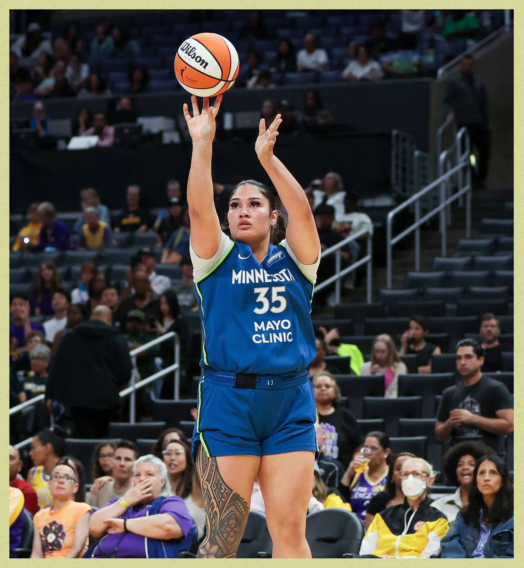 Alissa Pili playing basketball
