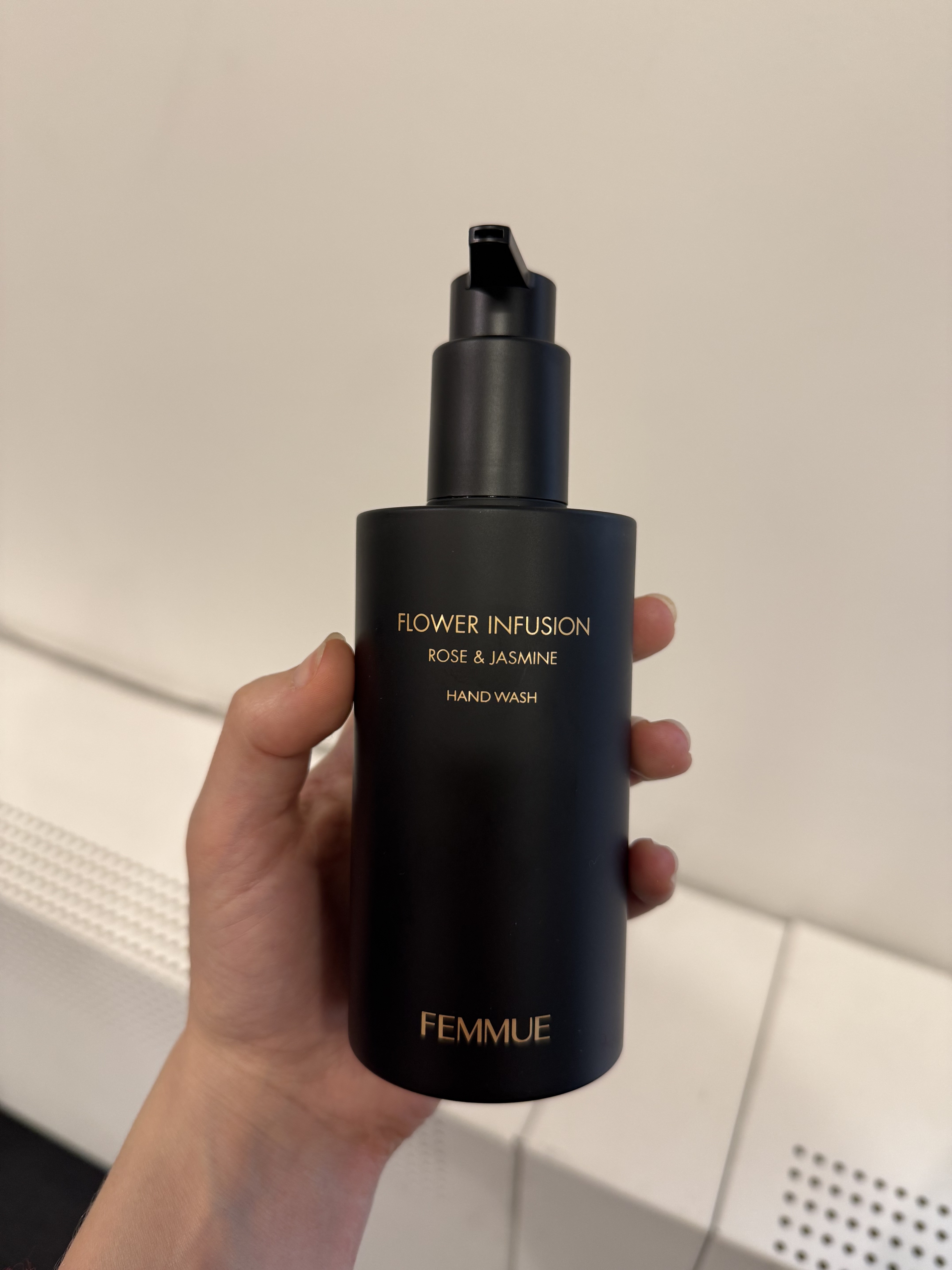 Photo of Jamie schneider testing the best moisturizing hand soap