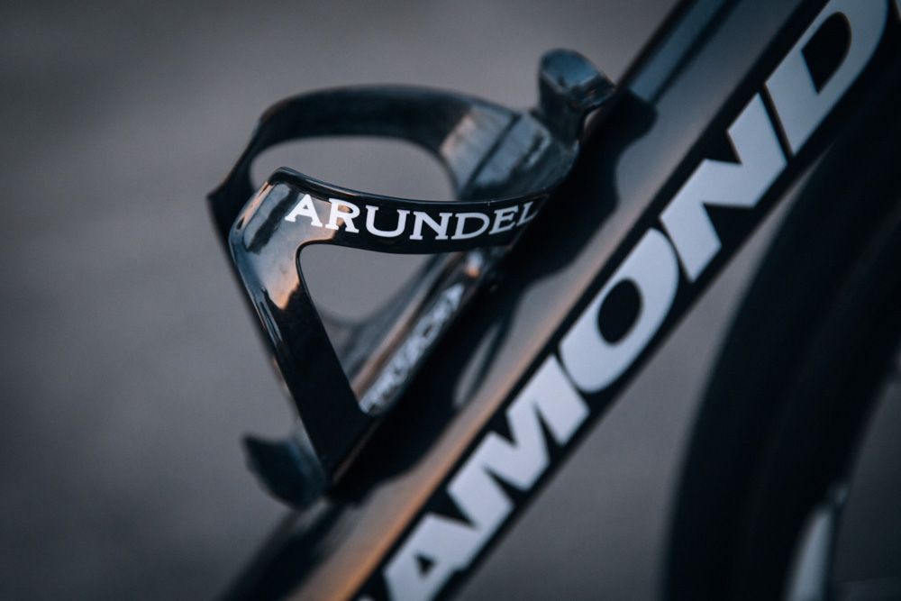 The team is sponsored by Arundel and uses their full-carbon Dave-O bottle cages.