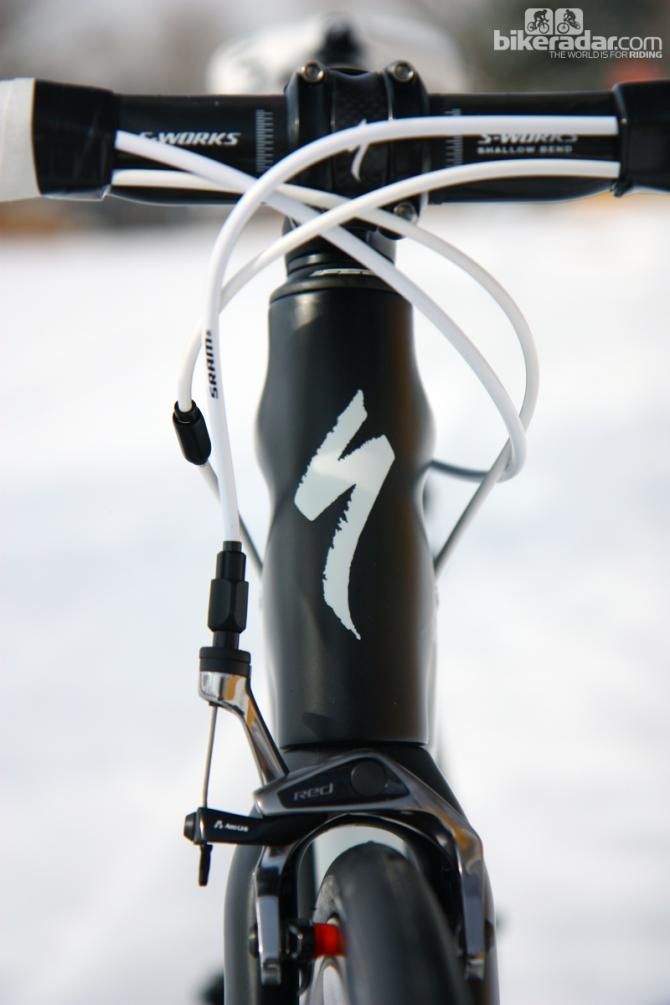 The top tube and down tube effectively wrap around the sides of the head tube to help stiffen up the front end.
