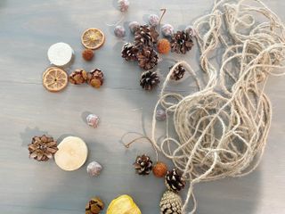 DIY fall garland with jute string