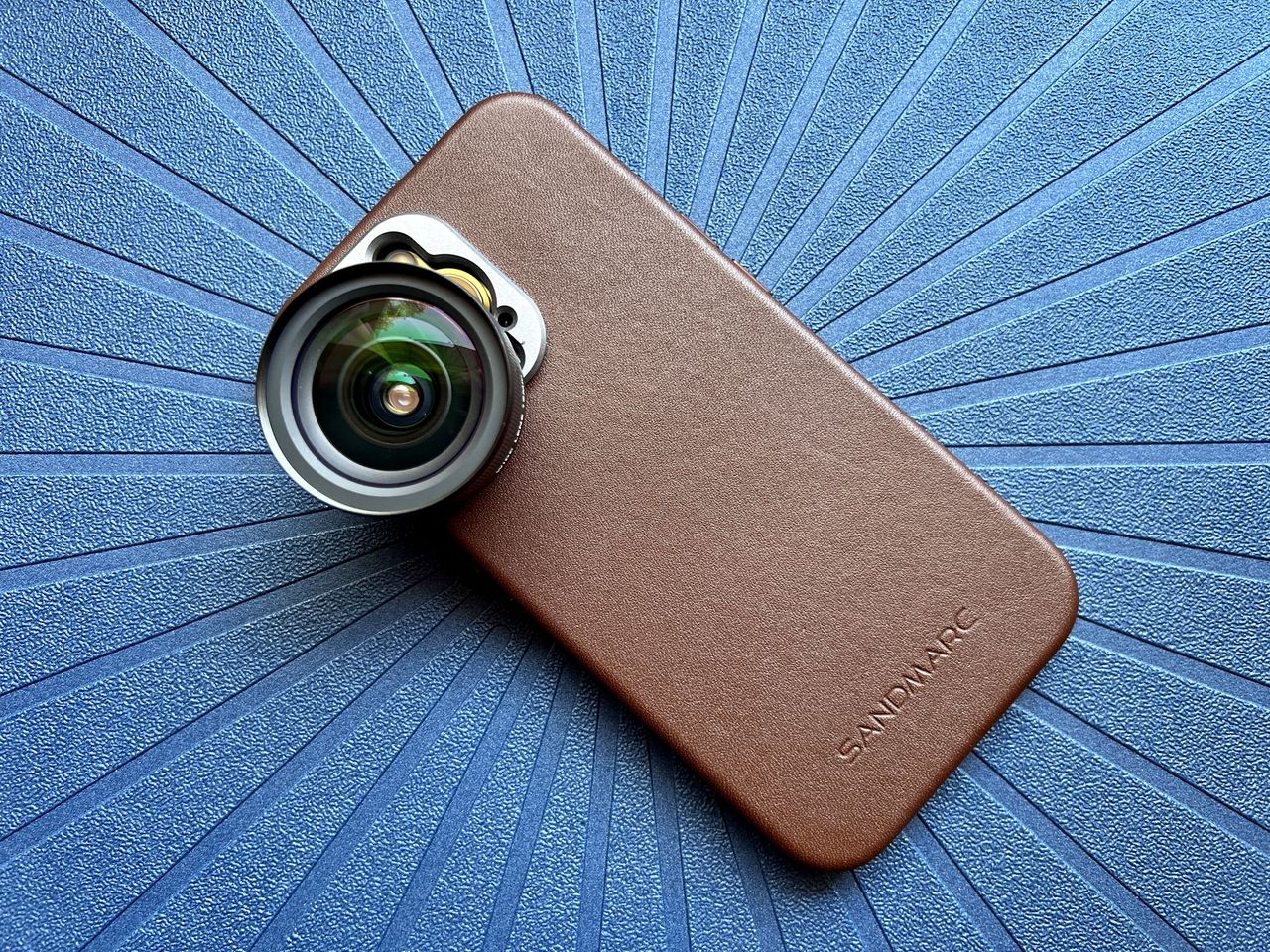 Sandmarc Pro Leather Iphone Case Magsafe 13 Pro Brown Lens Attachment