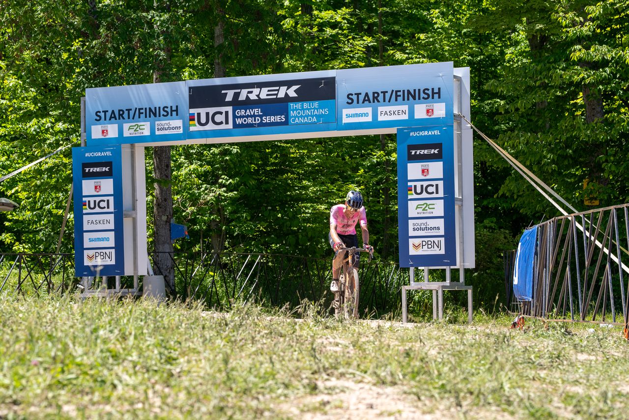 Ashlin Barry wins the 2024 Blue Mountain Gravel Fondo