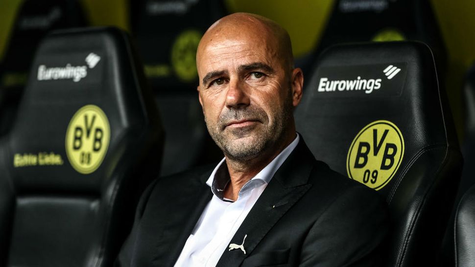 Bosz hopes to reap benefits of big Dortmund squad | FourFourTwo