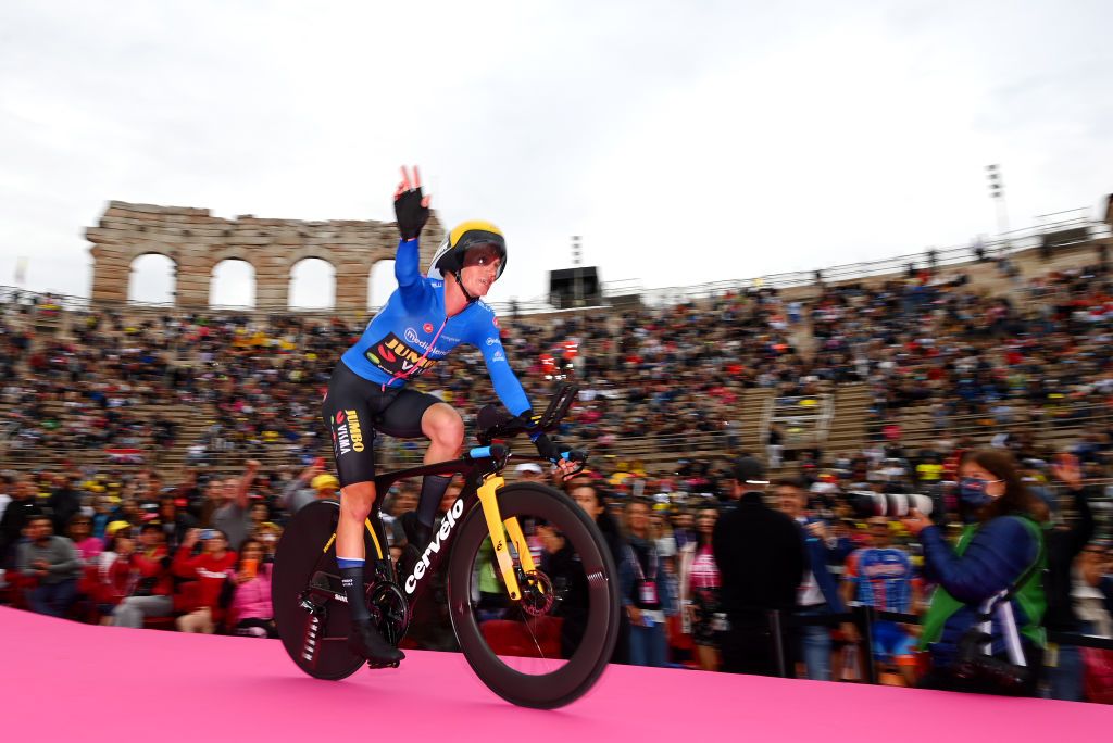 VERONA ITALY MAY 29 Koen Bouwman of Netherlands and Team Jumbo Visma Team Blue Mountain Jersey crosses the finish line at the Arena di Verona during the 105th Giro dItalia 2022 Stage 21 a 174km individual time trial stage from Verona to Verona ITT Giro WorldTour on May 29 2022 in Verona Italy Photo by Tim de WaeleGetty Images