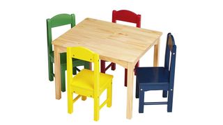 AmazonBasics Kids Wood Table and 4 Chair Set