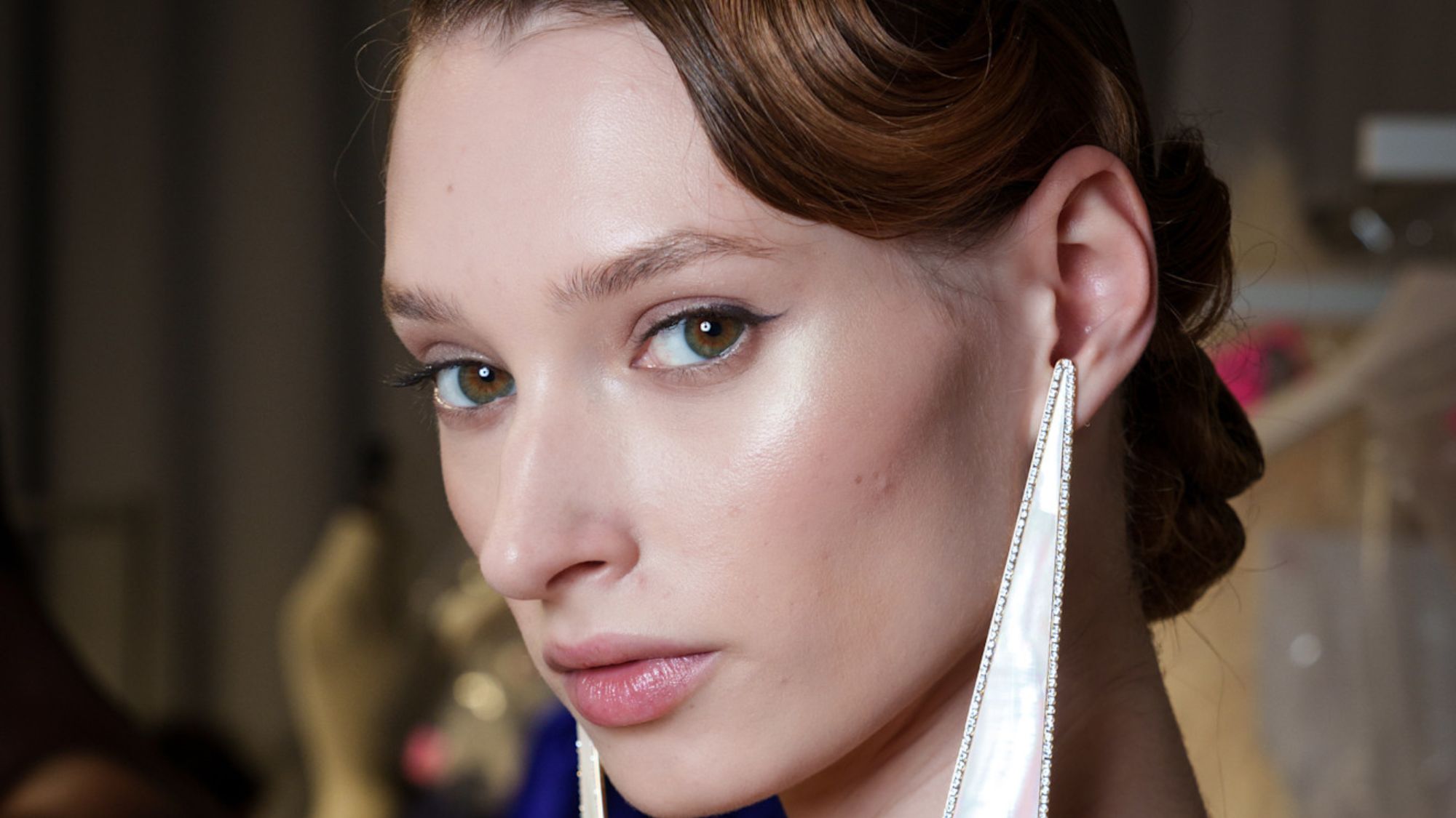 best bronzers for pale skin - model with bronzed cheeks