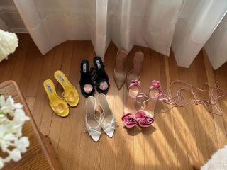 Different pairs of chic spring sandals.