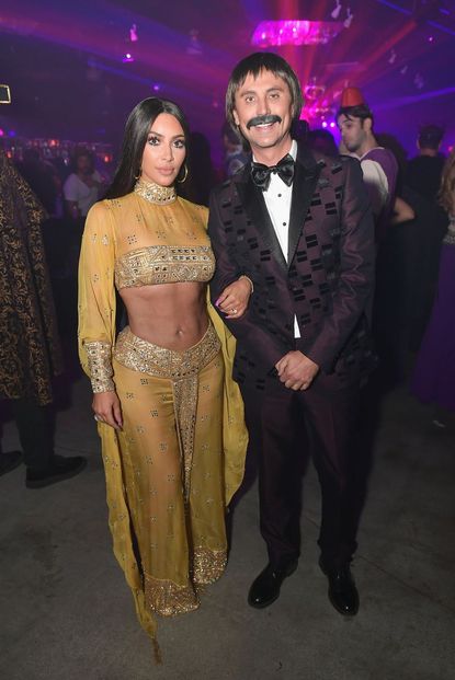 Kim Kardashian and Jonathan Cheban as Cher and Sonny Bono