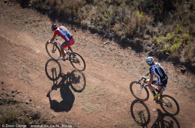 Max Knox leads Matthys Beukes