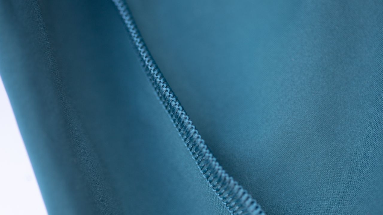 Velocio Luxe Bib Short non flat-locked stitching