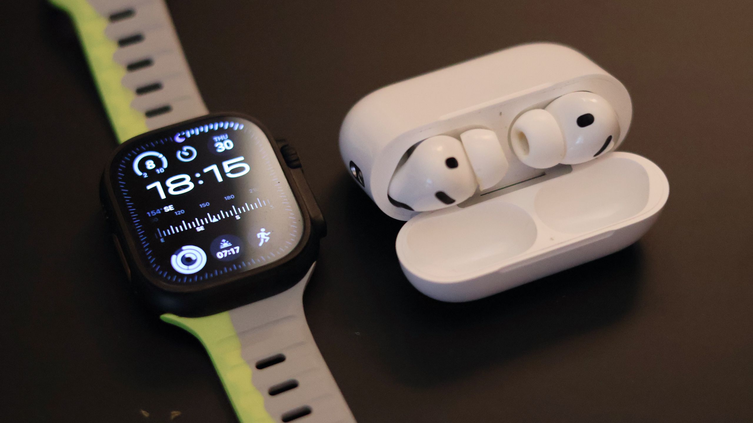 تعمل تحديثات iOS 26.5 على فتح ميزات Apple Watch وAirPod لبدائل الجهات الخارجية – ولكن فقط إذا كنت تعيش في الاتحاد الأوروبي