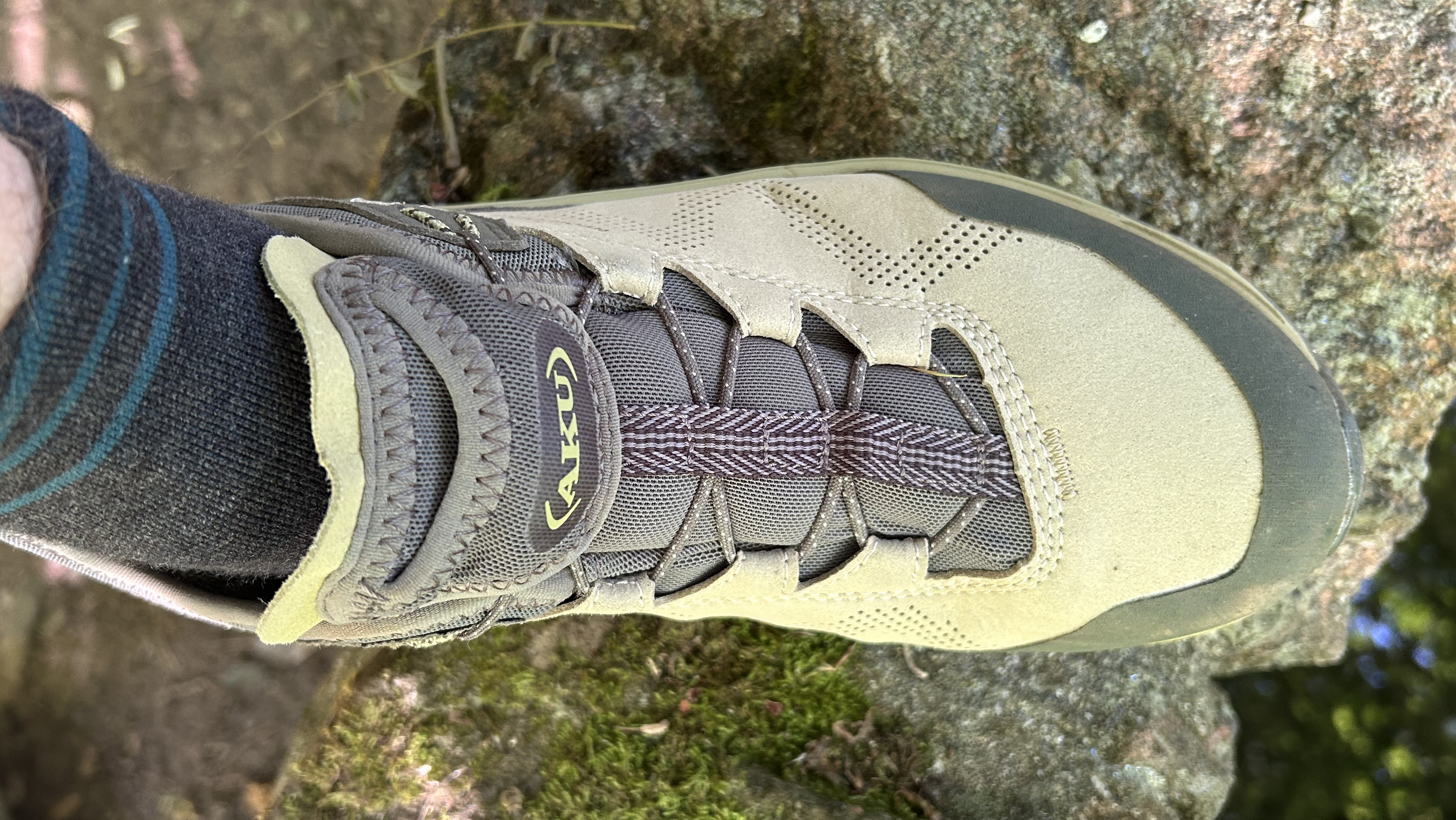 Aku Omnia hiking boot from above