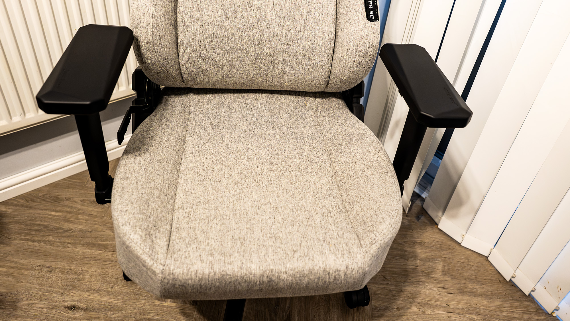 AndaSeat Kaiser 3E XL gaming chair