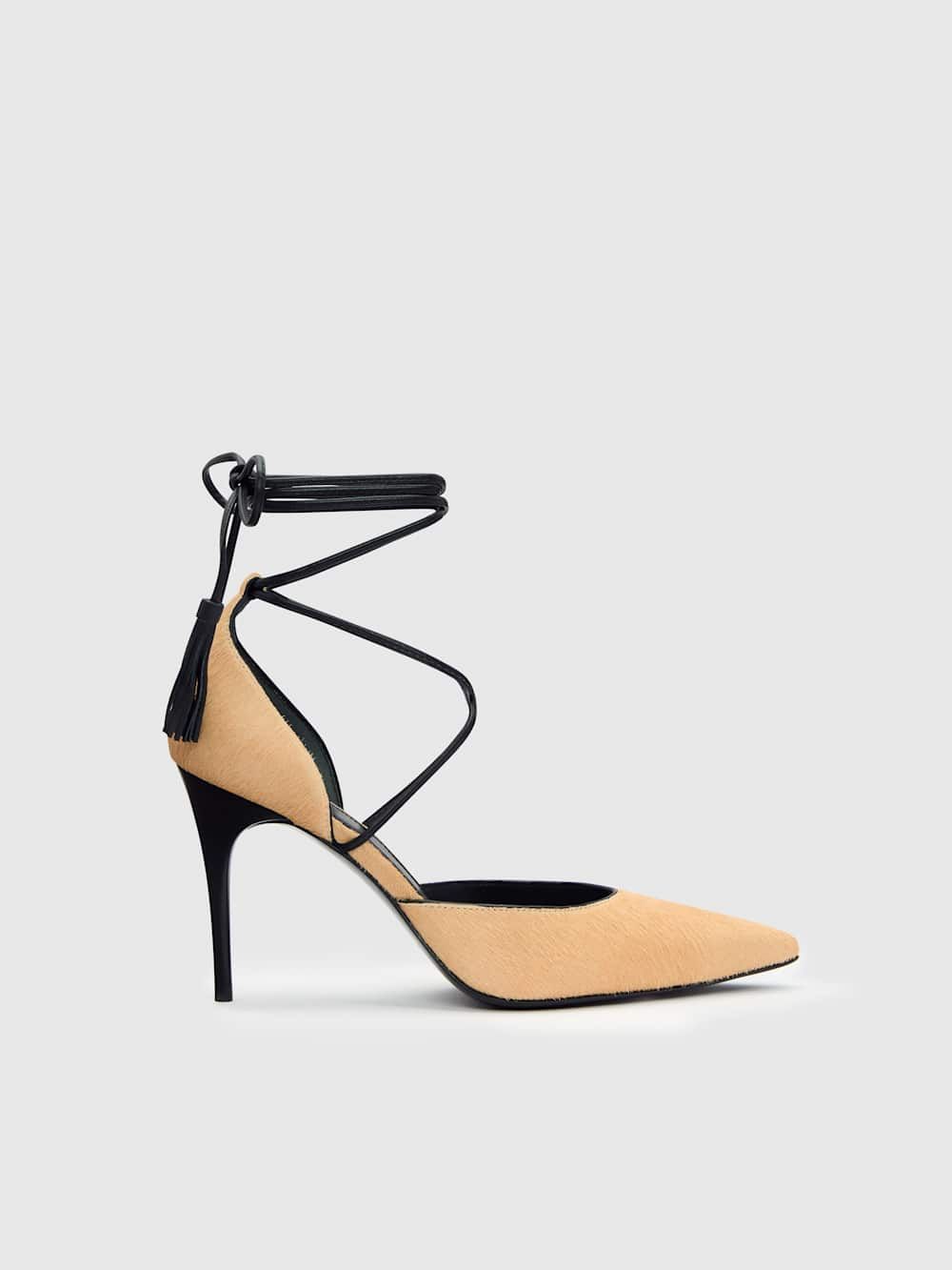 Julia Tassel Pump