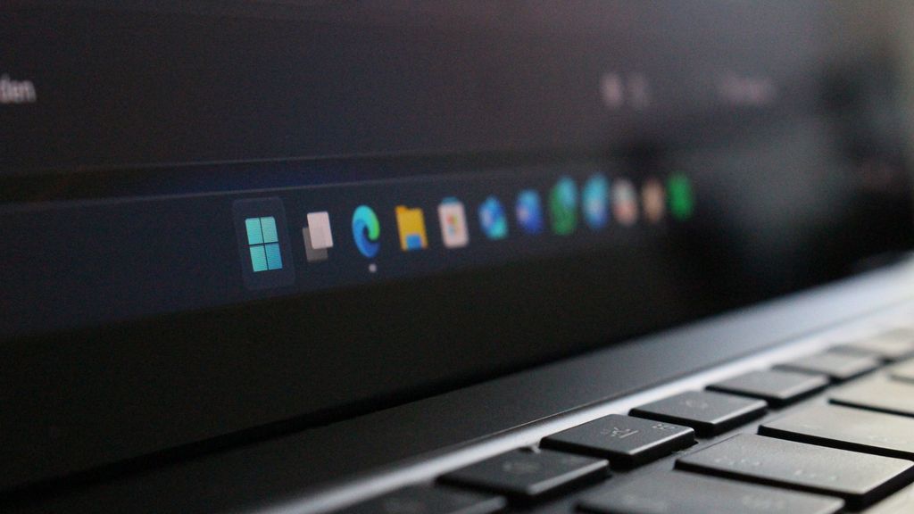 Windows 11 Taskbar