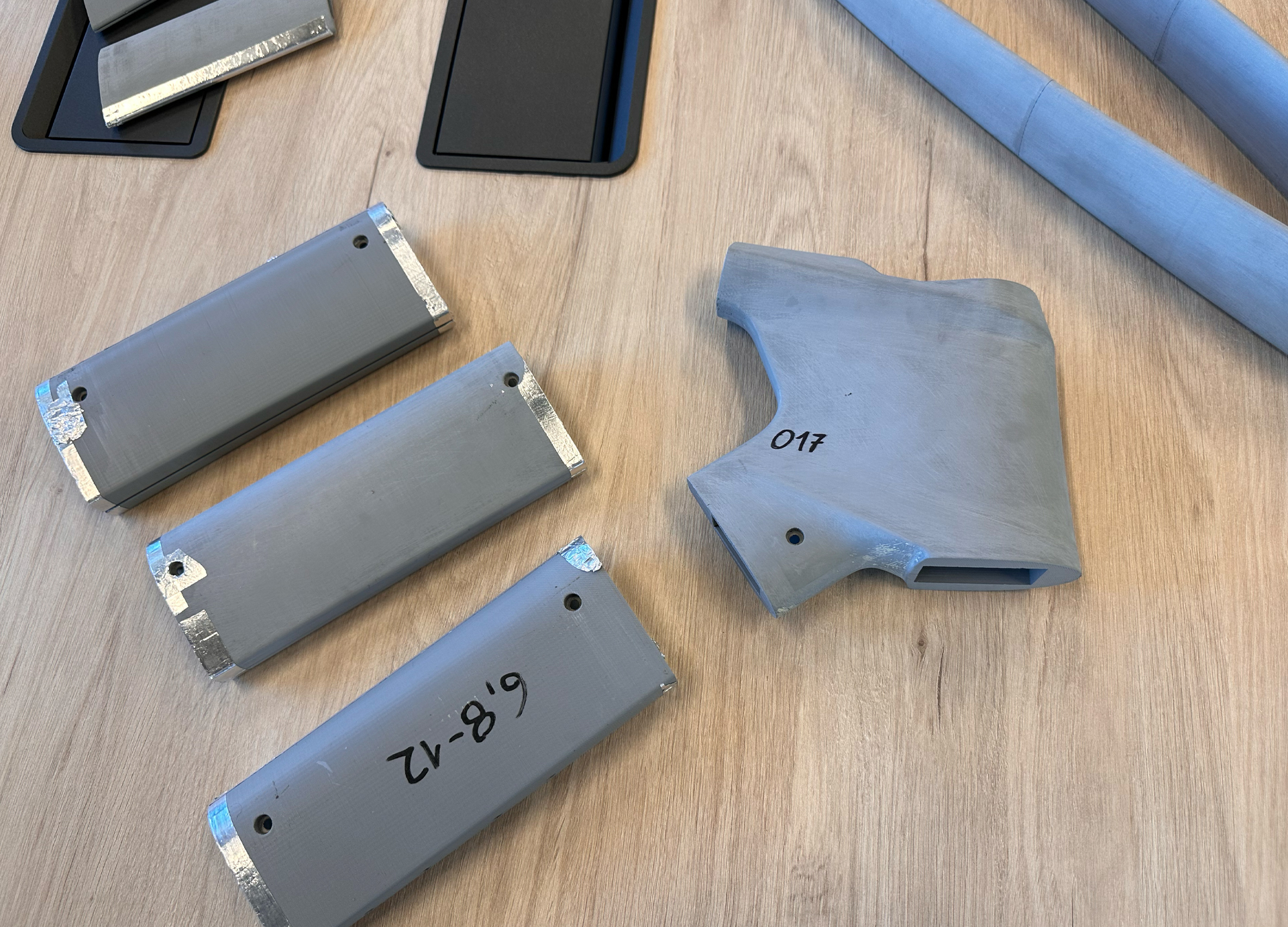 Fifth-generation Merida Reacto modular parts on a table