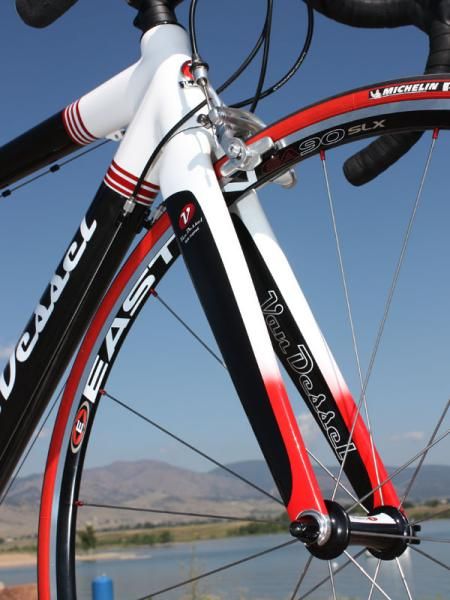 The all-carbon fork blades are deep and broad for reassuring handling