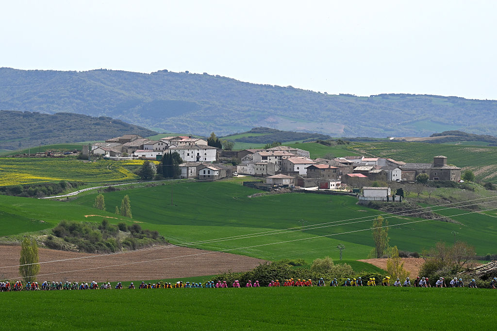 CUEVAS DE MENDUKILO, SPAIN - APRIL 07: A general view of the peloton competing during the 65th Itzulia Basque Country 2026, Stage 2 a 164.1km stage from Pamplona-Iruna to Cuevas de Mendukilo 757m / #UCIWT / on April 07, 2026 in Cuevas de Mendukilo, Spain. (Photo by Tim de Waele/Getty Images)