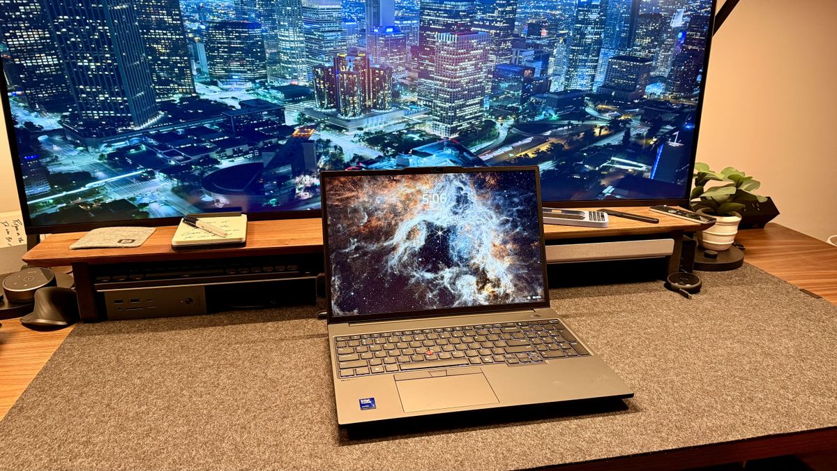 Lenovo ThinkPad P16v Gen 3