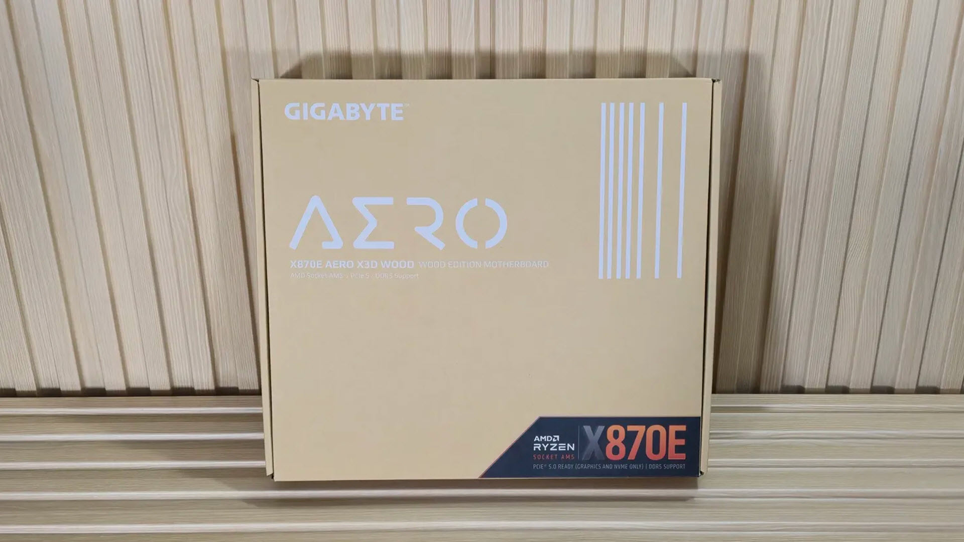 Gigabyte X870E Aero Wood