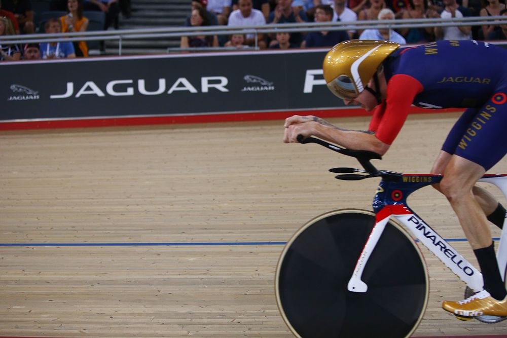 Bradley Wiggins on his way to breaking the UCI One Hour Record at Lee Valley Velopark Velodrome.